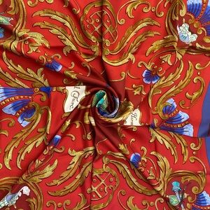 Hermès Scarf